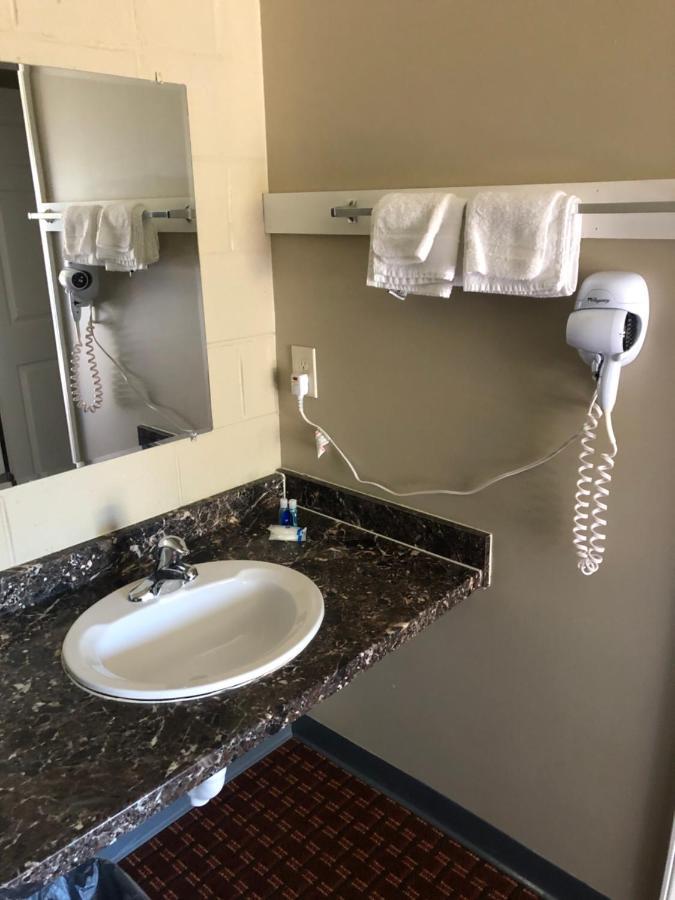 Walhalla Rodeway Inn & Suites מראה חיצוני תמונה