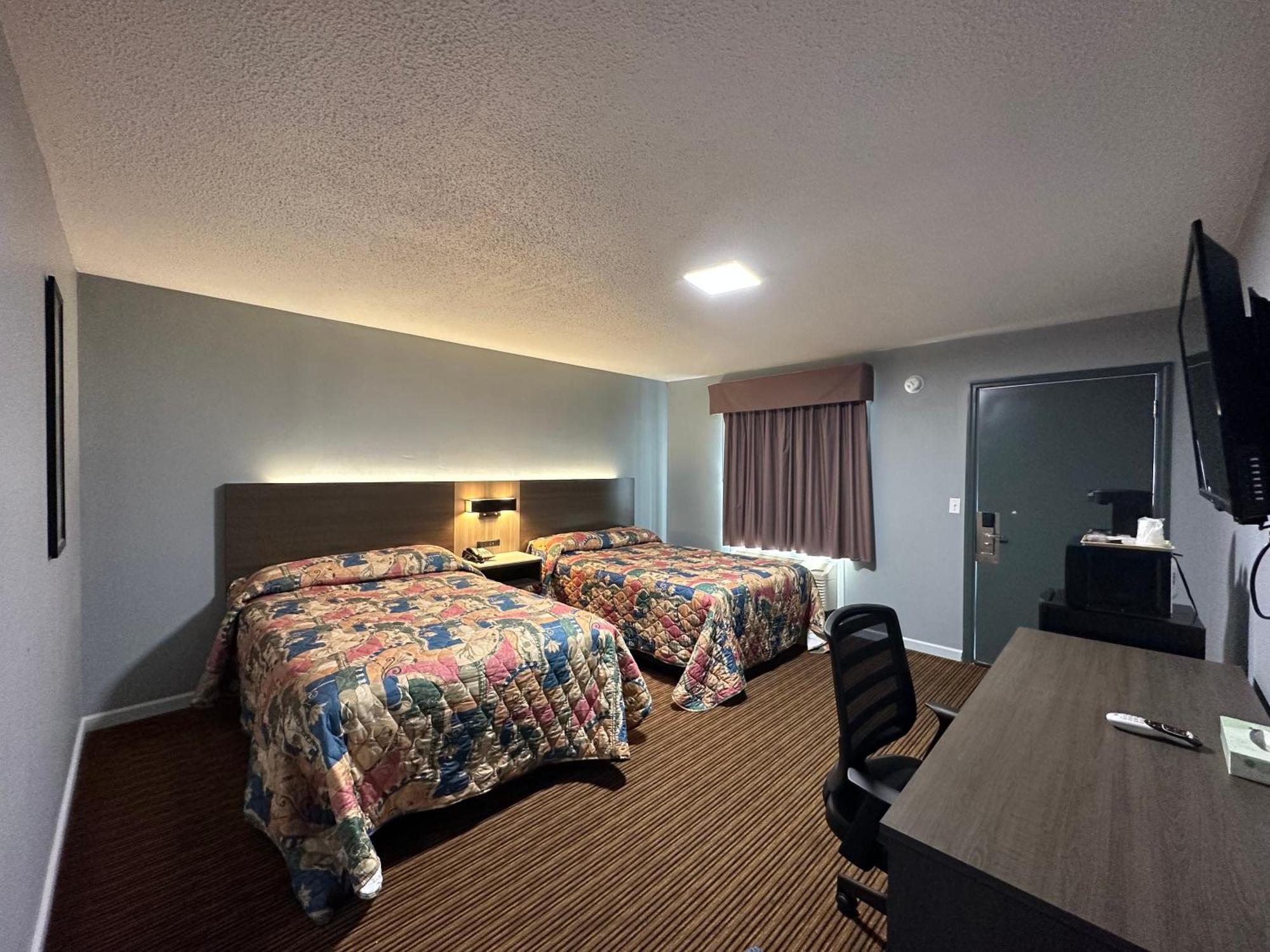 Walhalla Rodeway Inn & Suites מראה חיצוני תמונה