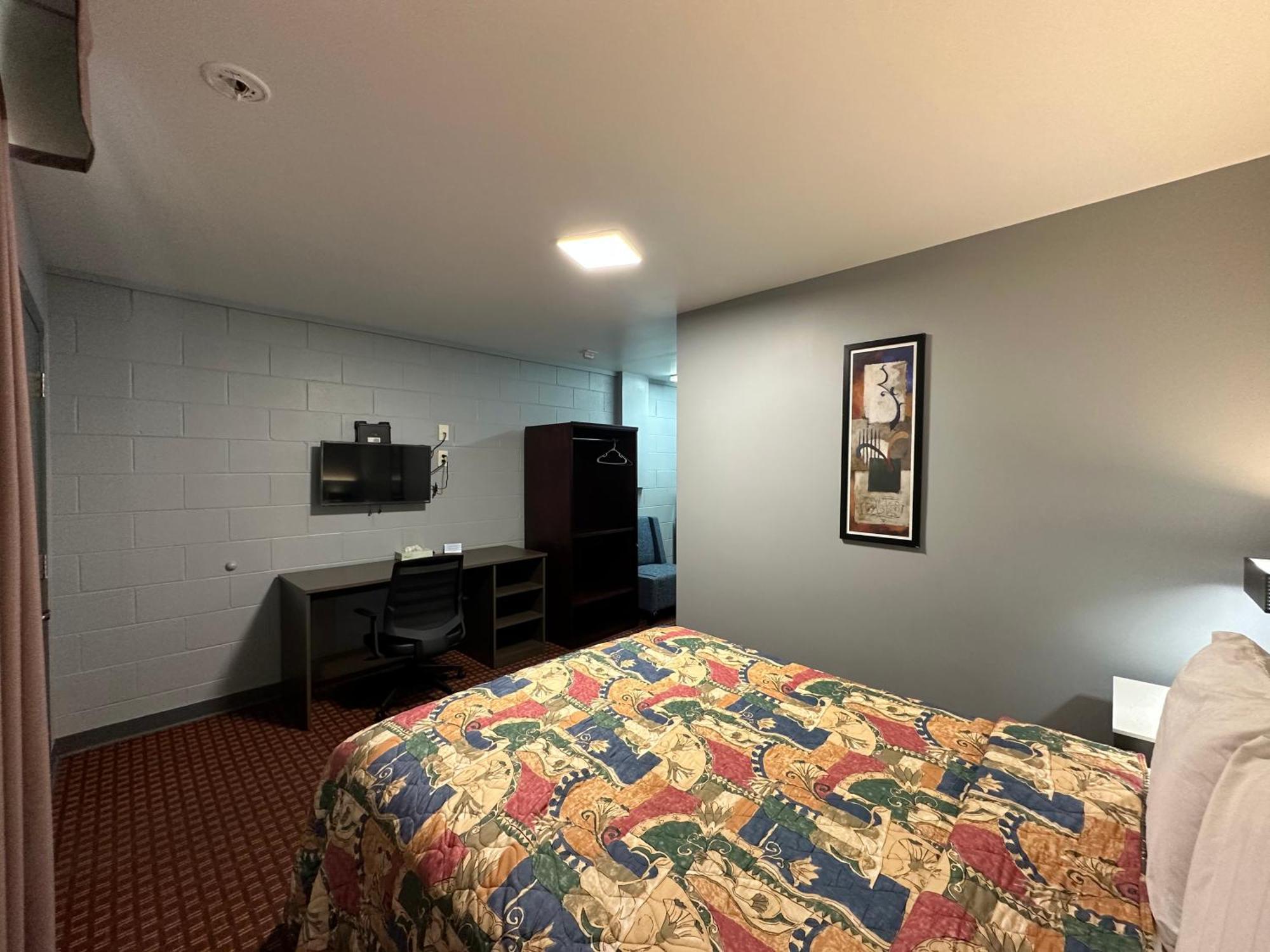 Walhalla Rodeway Inn & Suites מראה חיצוני תמונה