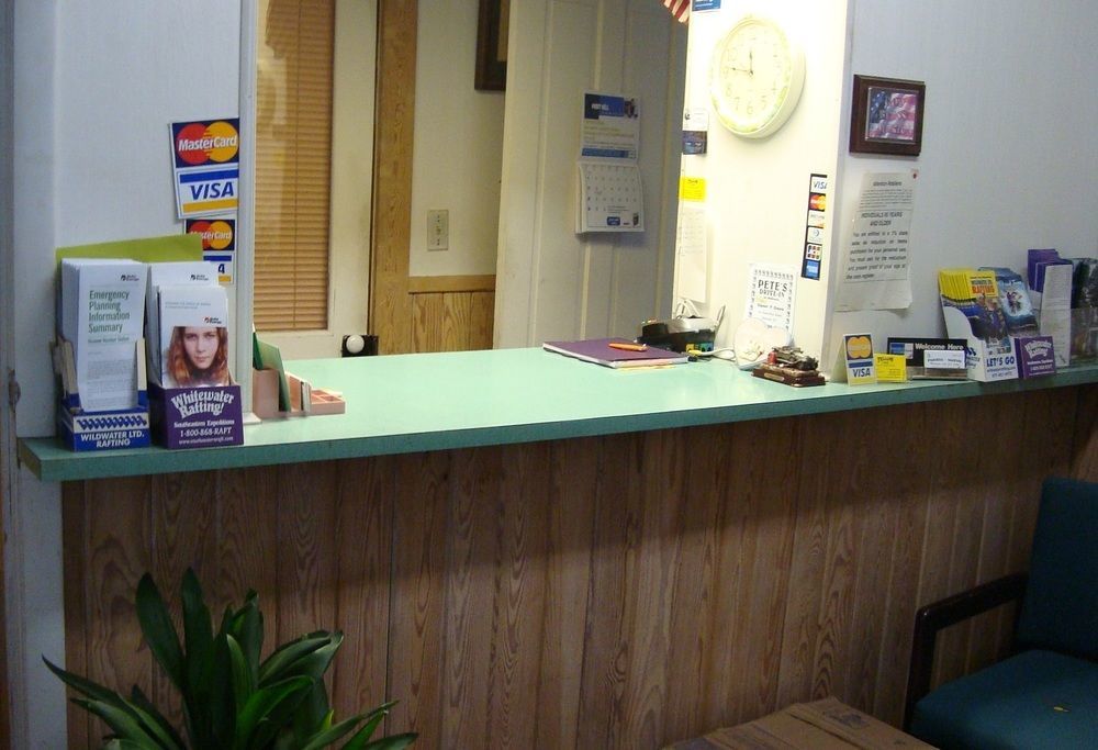 Walhalla Rodeway Inn & Suites מראה חיצוני תמונה