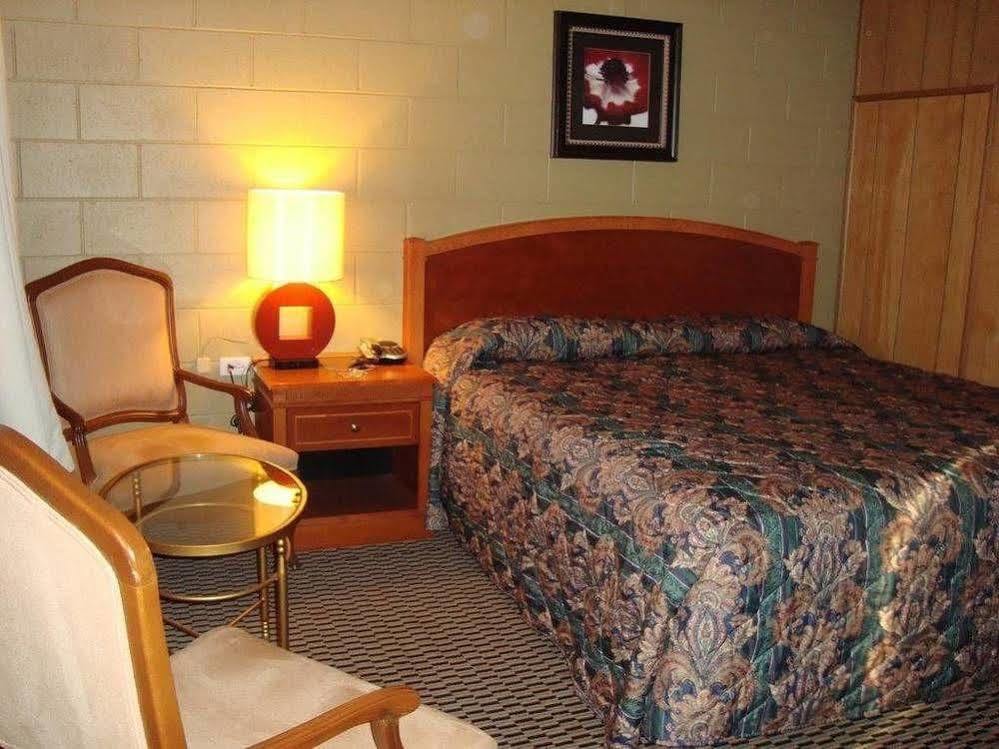 Walhalla Rodeway Inn & Suites מראה חיצוני תמונה